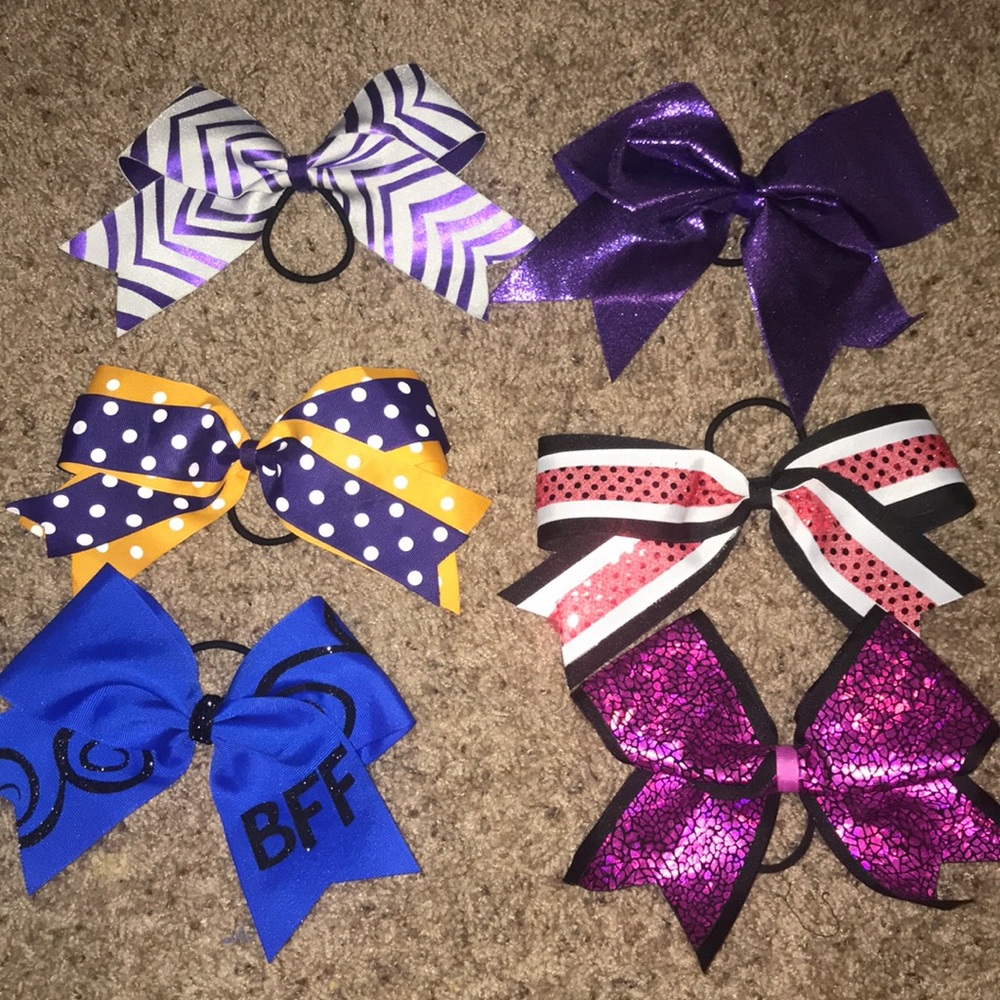 6 cheer bows